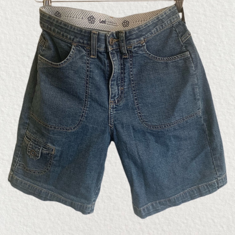 Lee comfort waistband shorts size 6M